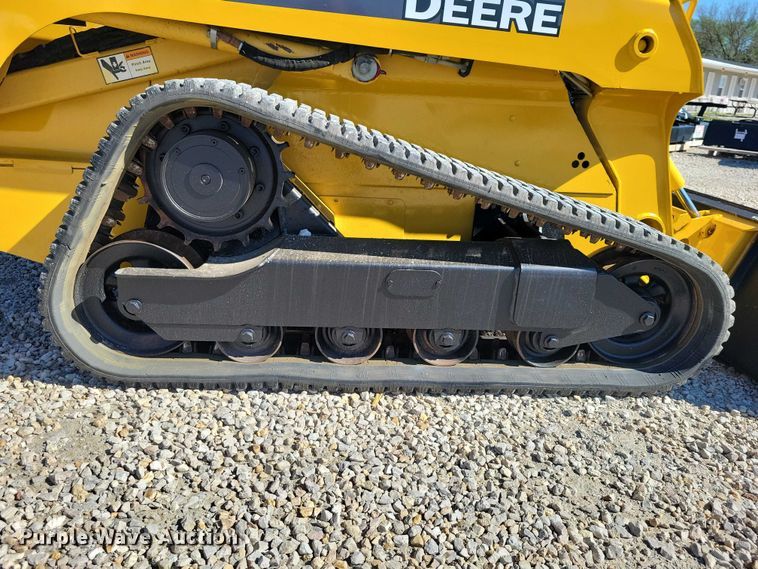 image for item EE0969 2006 John Deere CT322 tracked skid steer loader