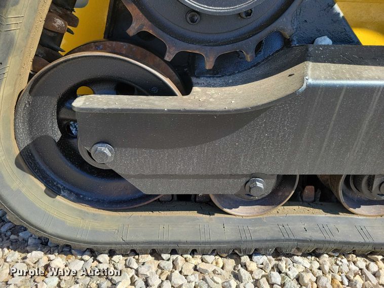 image for item EE0969 2006 John Deere CT322 tracked skid steer loader
