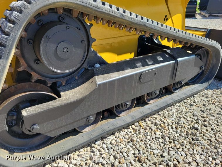 image for item EE0969 2006 John Deere CT322 tracked skid steer loader