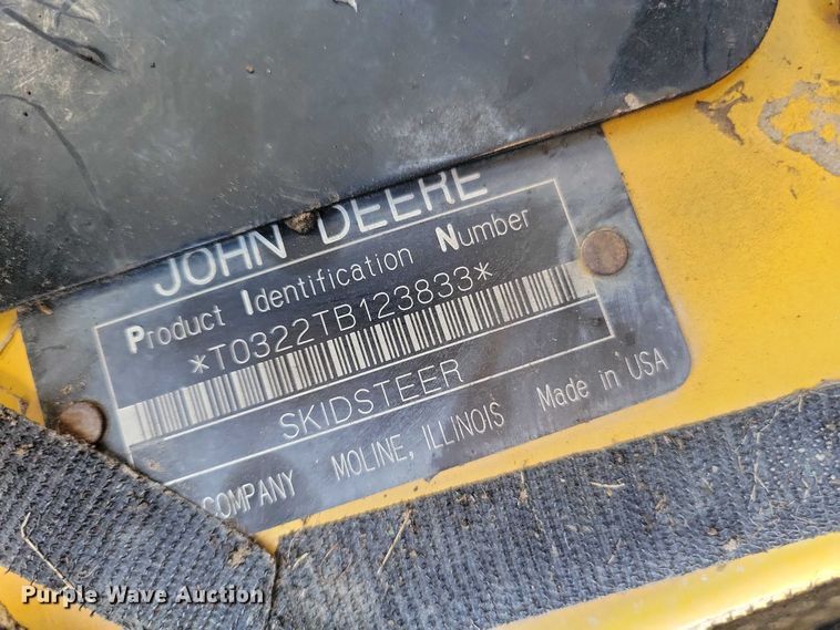 image for item EE0969 2006 John Deere CT322 tracked skid steer loader