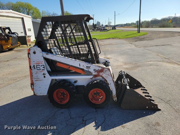 image for item EE0971 2004 Bobcat 463 skid steer loader