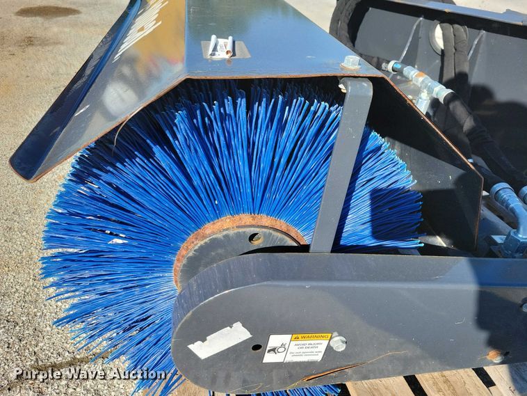 image for item EE0972 2019 Bobcat skid steer broom