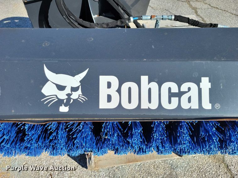 image for item EE0972 2019 Bobcat skid steer broom