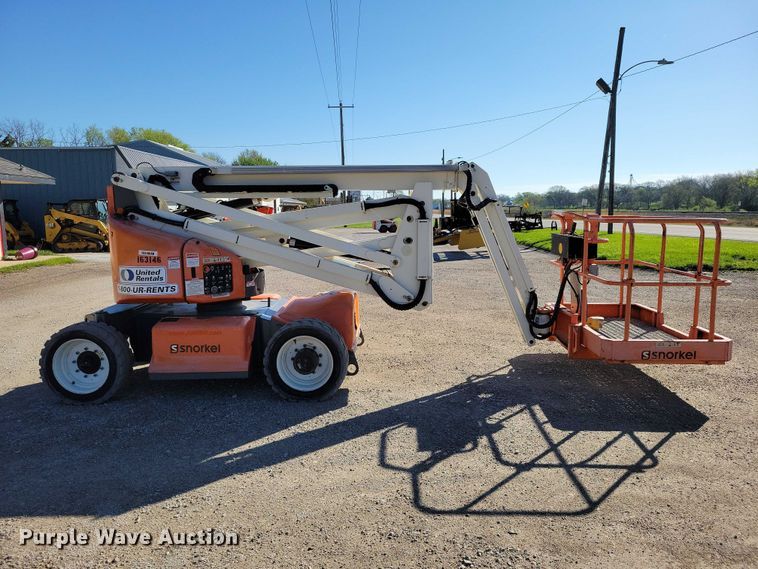 image for item EE0973 2015 Snorkel A46JE boom lift