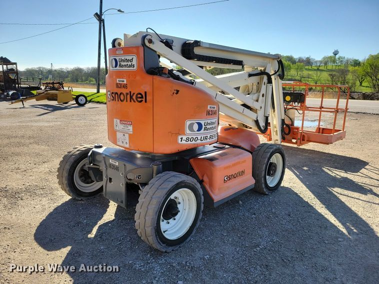 image for item EE0973 2015 Snorkel A46JE boom lift