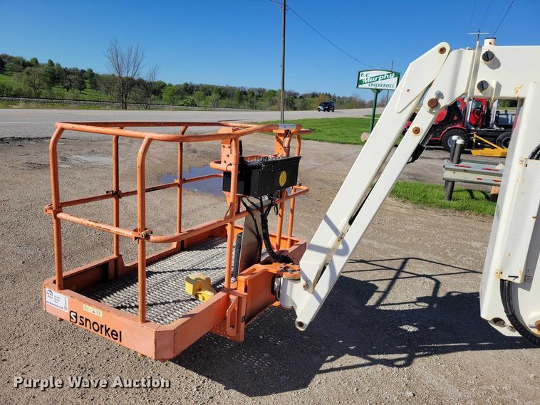 image for item EE0973 2015 Snorkel A46JE boom lift
