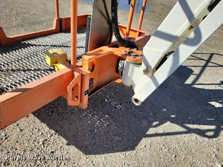 image for item EE0973 2015 Snorkel A46JE boom lift