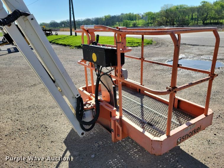 image for item EE0973 2015 Snorkel A46JE boom lift