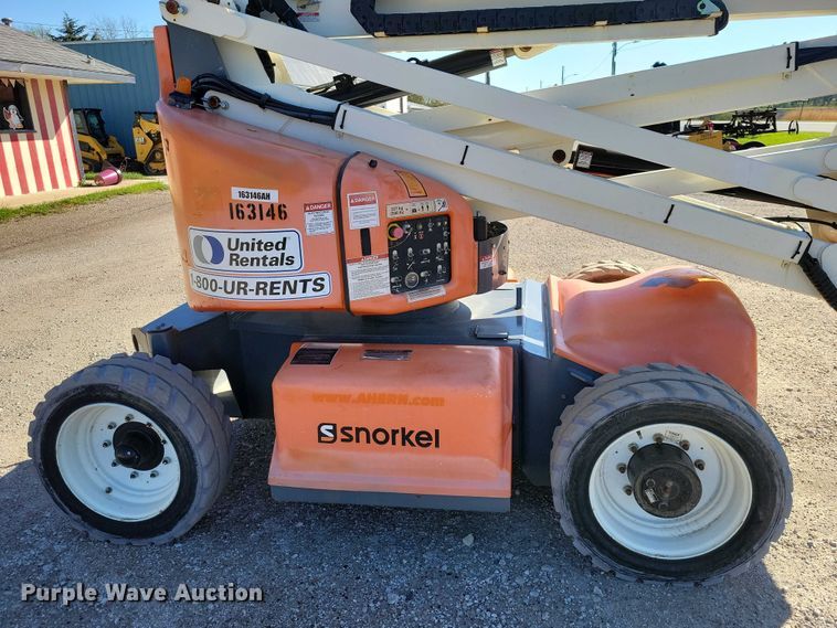 image for item EE0973 2015 Snorkel A46JE boom lift