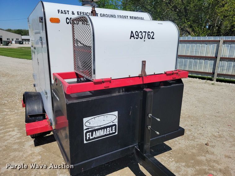 image for item EE0975 2007 Thawzall ground heater