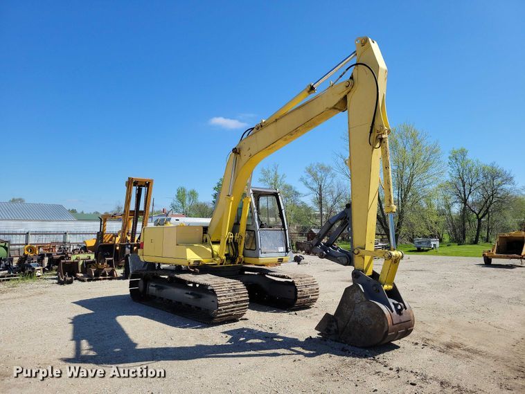 image for item EE0976 Kobelco SK120LC excavator