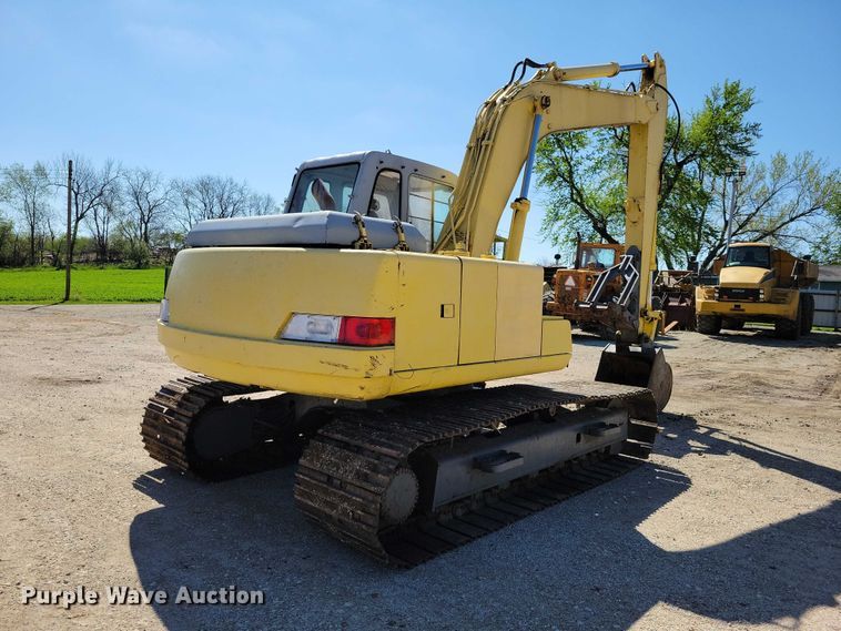 image for item EE0976 Kobelco SK120LC excavator