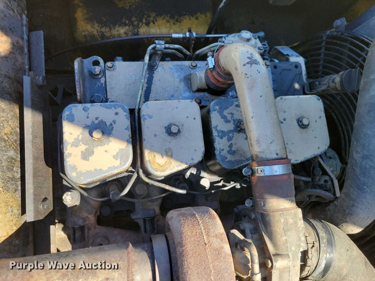 image for item EE0976 Kobelco SK120LC excavator