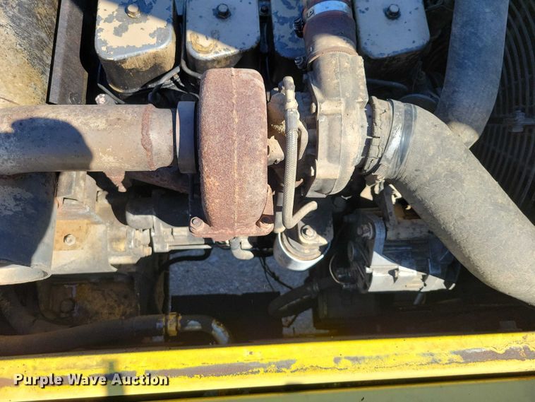 image for item EE0976 Kobelco SK120LC excavator