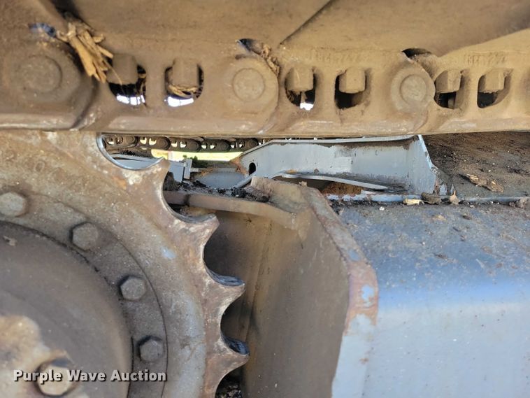 image for item EE0976 Kobelco SK120LC excavator