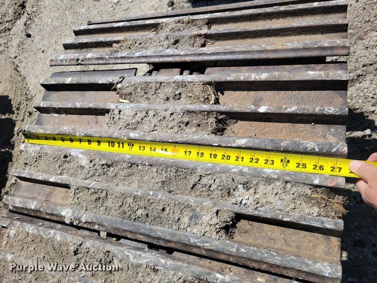image for item EE0976 Kobelco SK120LC excavator