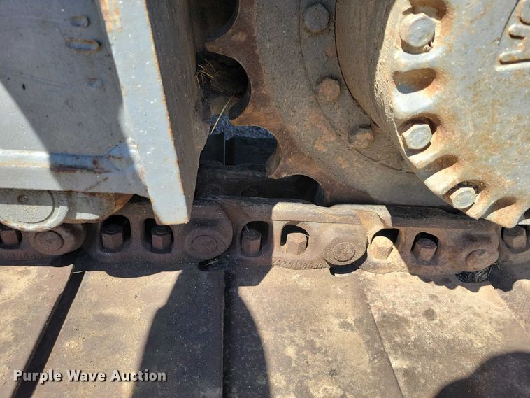 image for item EE0976 Kobelco SK120LC excavator