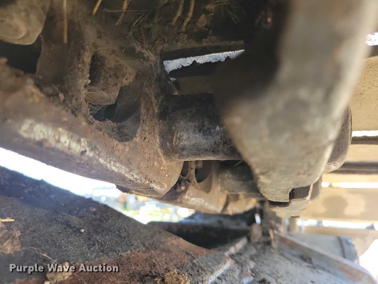 image for item EE0976 Kobelco SK120LC excavator