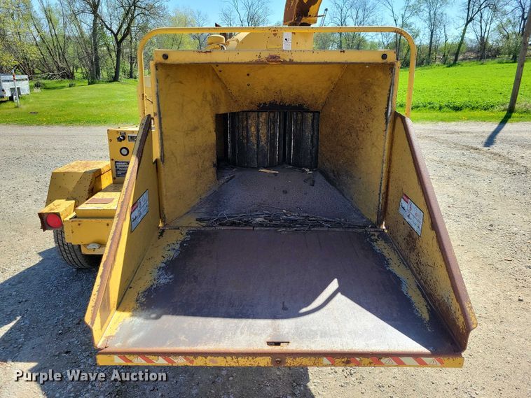 image for item EE0977 1991 Vermeer 1250 Turbo wood chipper