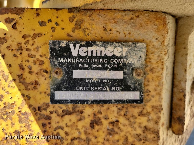 image for item EE0977 1991 Vermeer 1250 Turbo wood chipper