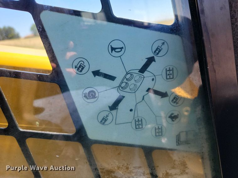 image for item EE0980 2015 Caterpillar 259D tracked skid steer loader