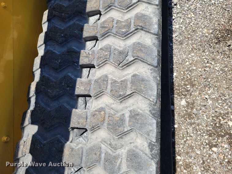 image for item EE0980 2015 Caterpillar 259D tracked skid steer loader