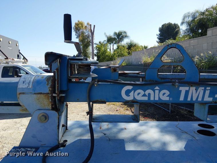 image for item EE5304 2008 Gennie TML 4000 N light plant
