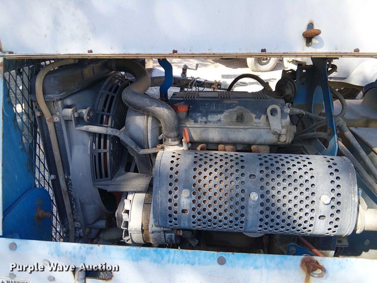 image for item EE5304 2008 Gennie TML 4000 N light plant