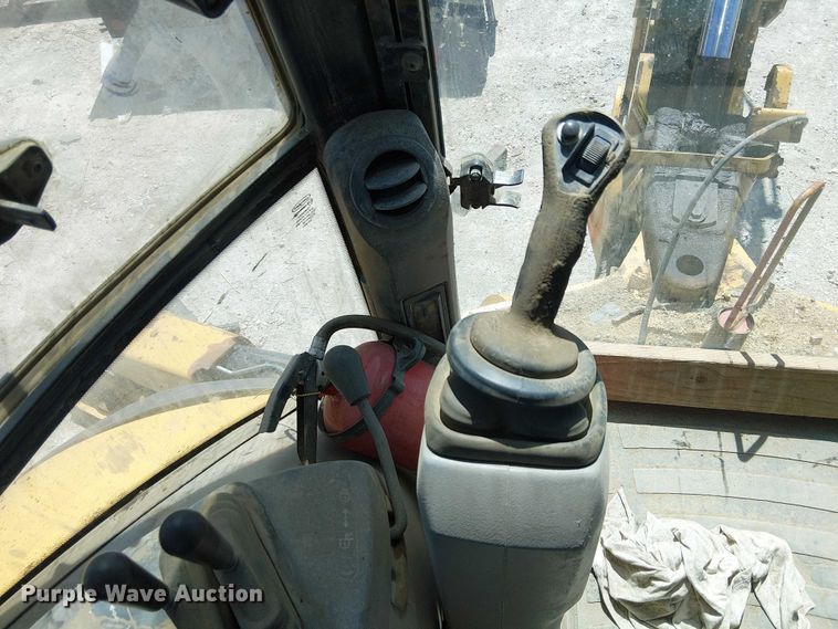 image for item EE5312 2014 Caterpillar 450 F backhoe