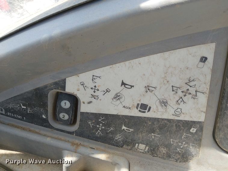image for item EE5312 2014 Caterpillar 450 F backhoe