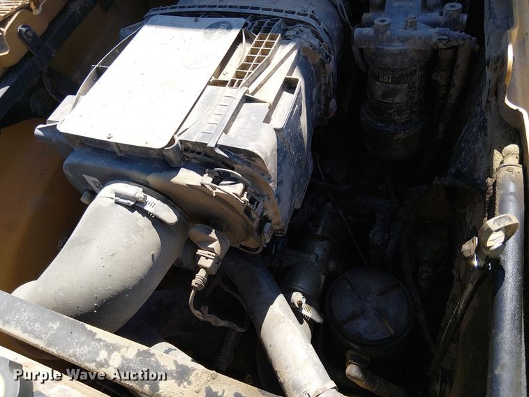 image for item EE5312 2014 Caterpillar 450 F backhoe