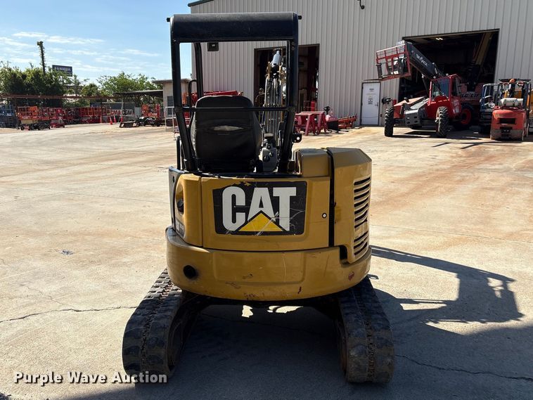 image for item EF1095 2019 Caterpillar 303.5E2 CR mini excavator