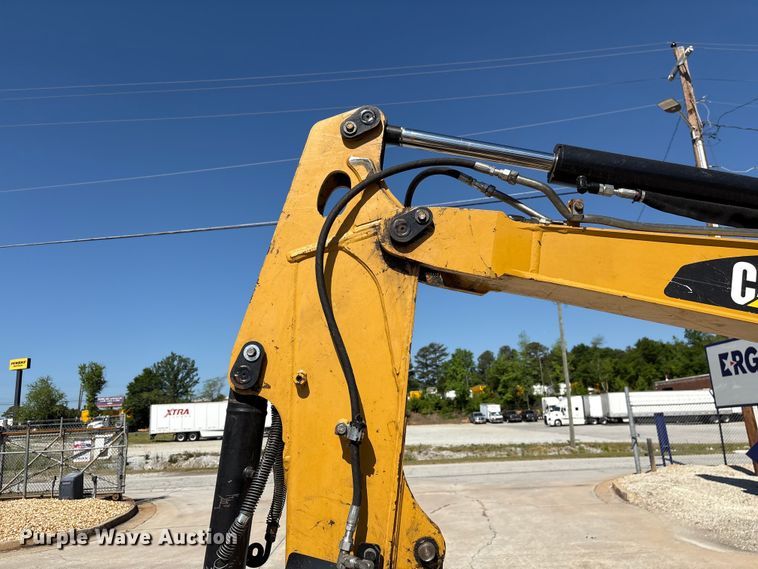 image for item EF1095 2019 Caterpillar 303.5E2 CR mini excavator
