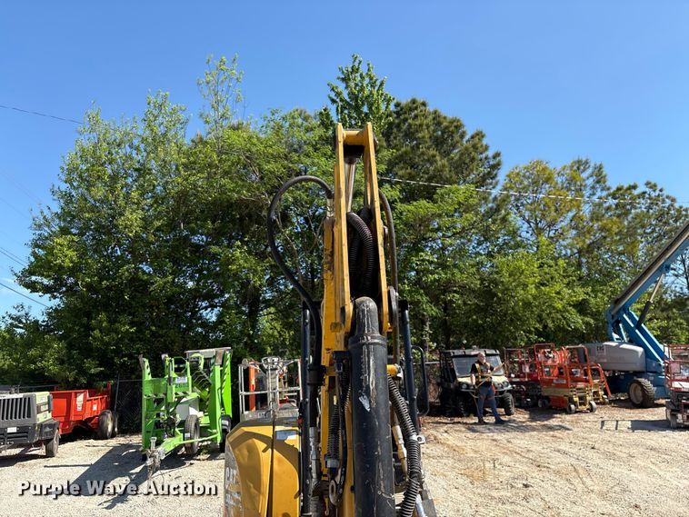 image for item EF1095 2019 Caterpillar 303.5E2 CR mini excavator