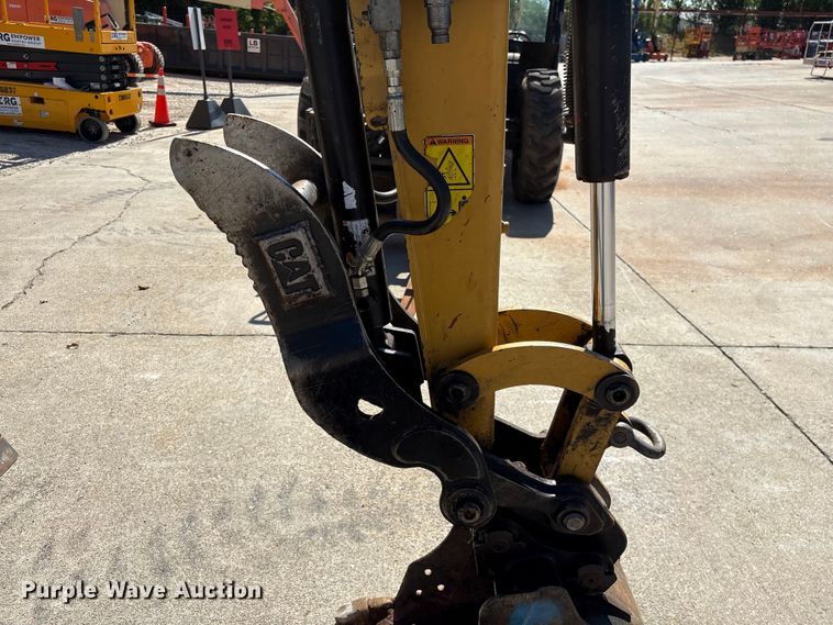 image for item EF1095 2019 Caterpillar 303.5E2 CR mini excavator