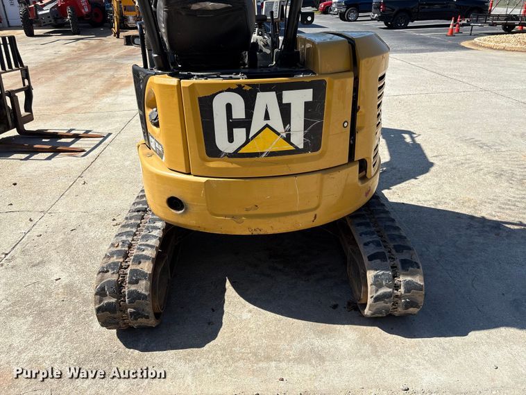 image for item EF1095 2019 Caterpillar 303.5E2 CR mini excavator