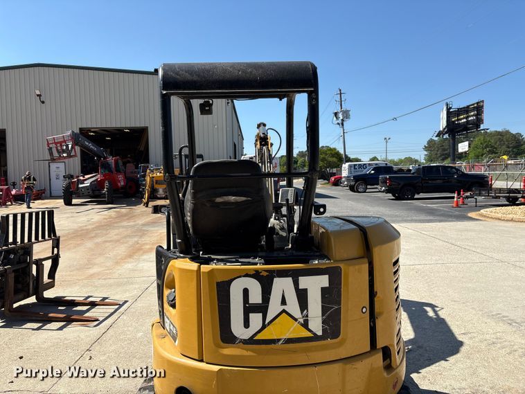 image for item EF1095 2019 Caterpillar 303.5E2 CR mini excavator