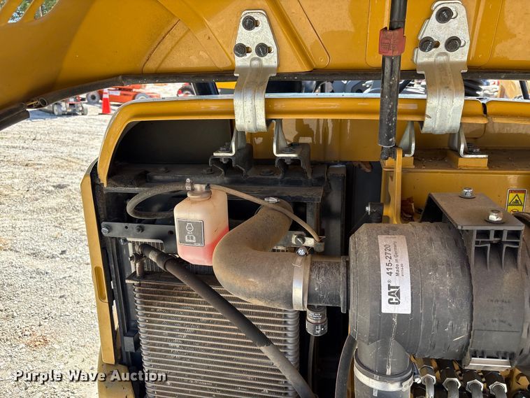 image for item EF1095 2019 Caterpillar 303.5E2 CR mini excavator