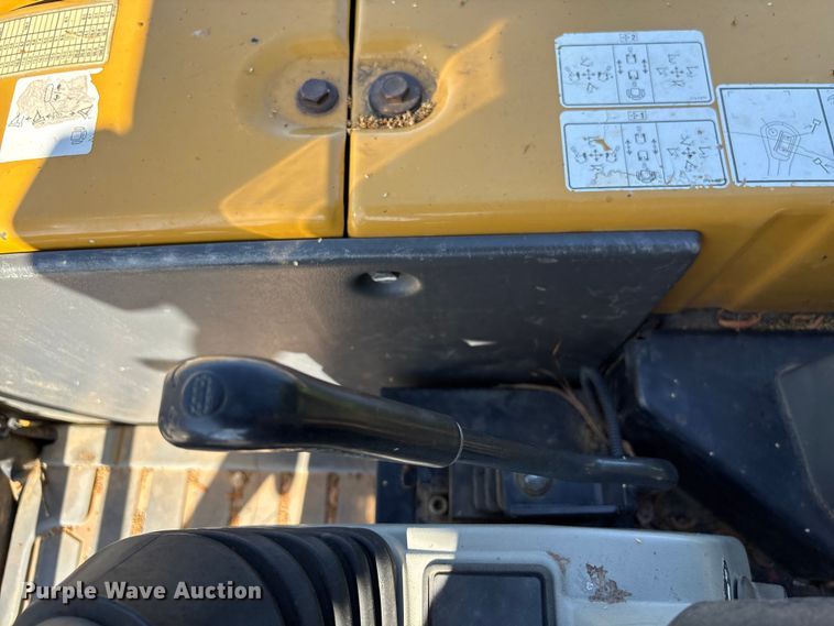 image for item EF1095 2019 Caterpillar 303.5E2 CR mini excavator