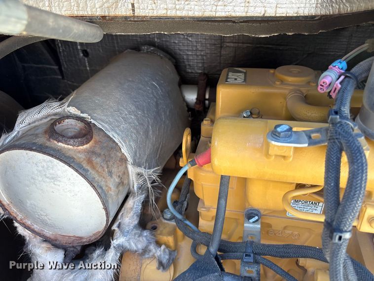 image for item EF1095 2019 Caterpillar 303.5E2 CR mini excavator