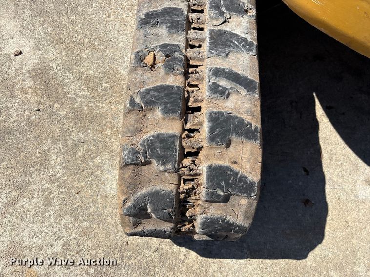 image for item EF1095 2019 Caterpillar 303.5E2 CR mini excavator