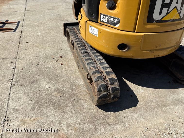 image for item EF1095 2019 Caterpillar 303.5E2 CR mini excavator