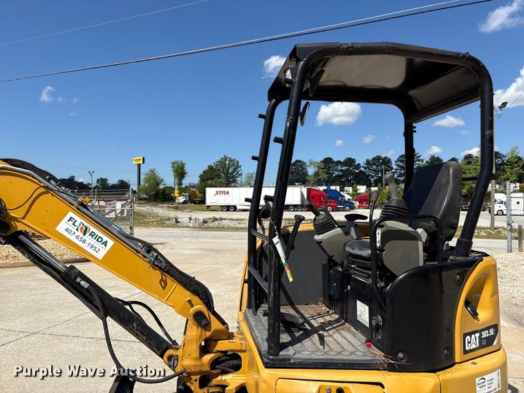 image for item EF1096 2019 Caterpillar 303.5E2 CR mini excavator