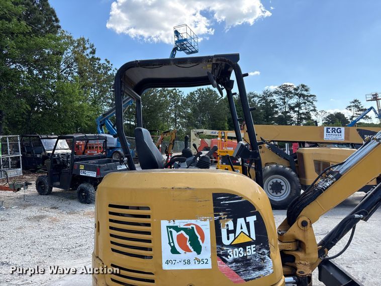 image for item EF1096 2019 Caterpillar 303.5E2 CR mini excavator