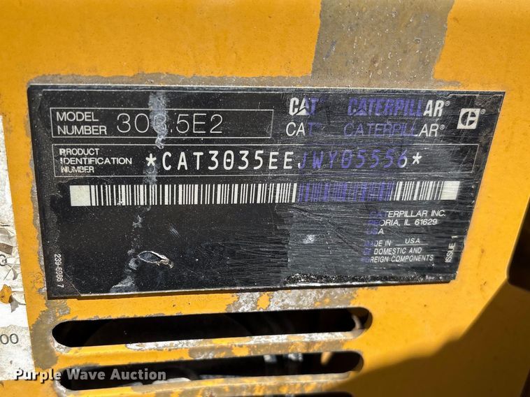 image for item EF1096 2019 Caterpillar 303.5E2 CR mini excavator