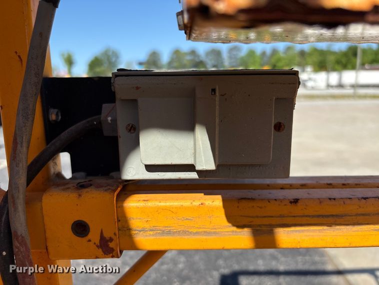 image for item EF1097 2019 Hy-Brid HB-1430 scissor lift