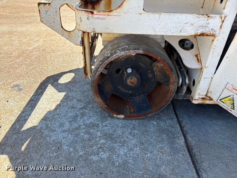 image for item EF1097 2019 Hy-Brid HB-1430 scissor lift