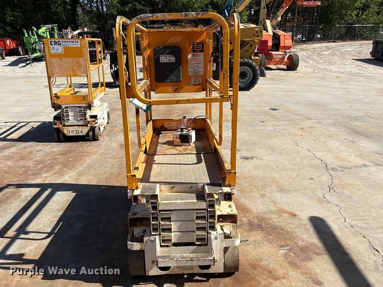 image for item EF1098 2016 Hy-Brid HB-1430 scissor lift