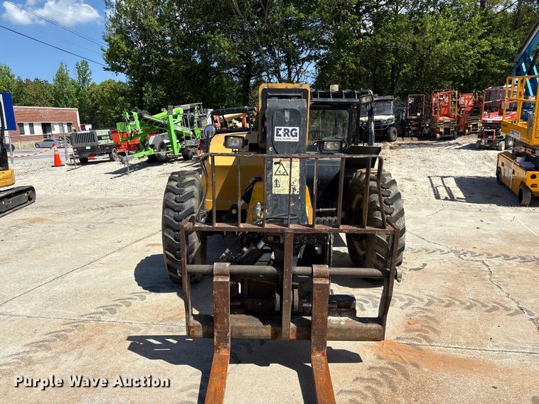 image for item EF1099 2013 Caterpillar TL642C telehandler