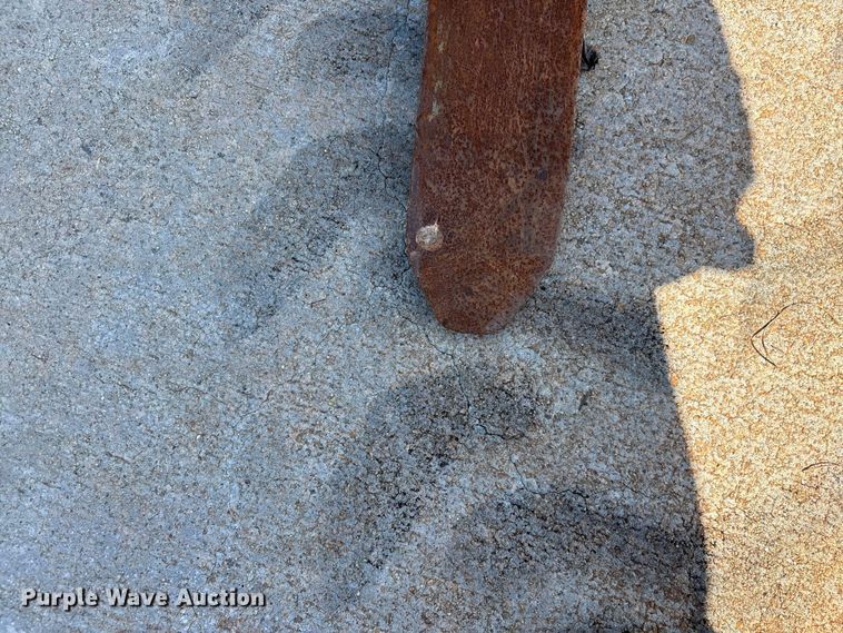 image for item EF1099 2013 Caterpillar TL642C telehandler